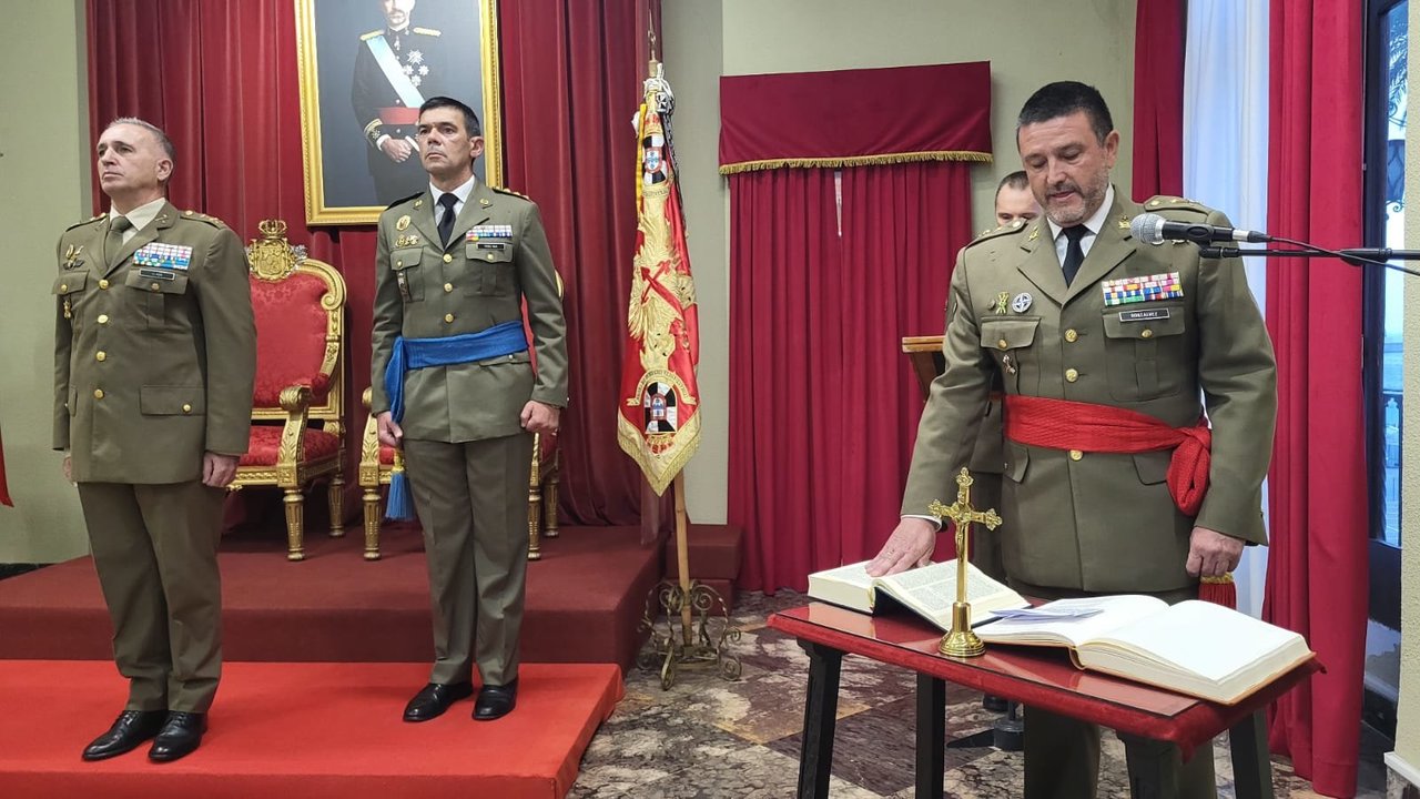 Toma de posesión del  general José Gonzálvez Vallés como segundo jefe de la Comandancia General de Ceuta (S.I.)